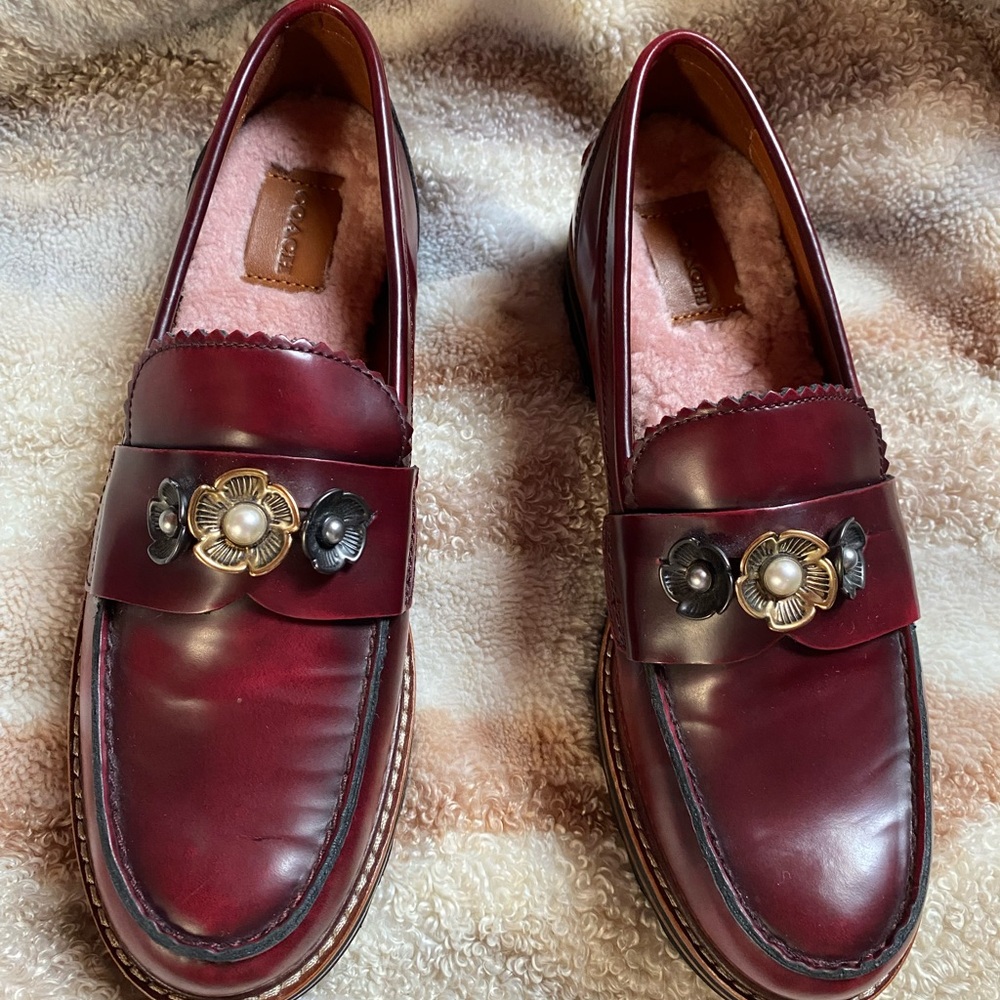 Coach Lenox Loafers tea rose size 7.5 b burgundy color